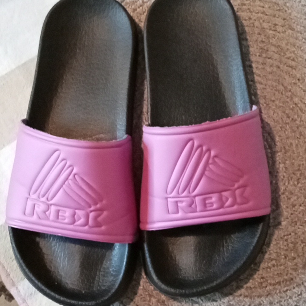 Reebok purplish pink slides